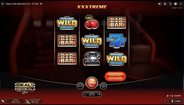 Tela do slot Deal or No Deal ao vivo com modo XXXTREME ativado e s&iacute;mbolos WILD em destaque 
